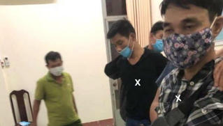 Bắt 02 đối tượng nghi vận chuyển heroin và ma tý đá qua biên giới Tây Nam