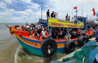 Tưng bừng lễ hội Nghinh Ông - đặc trưng văn hóa biển, đảo Cà Mau