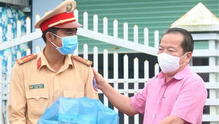 Gò Quao (Kiên Giang) tập trung đổi mới công tác tuyên truyền quyết tâm đẩy lùi dịch bệnh COVID-19
