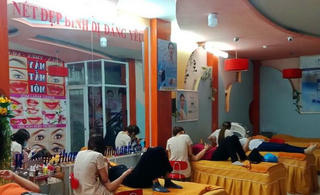 Bạc Liêu tạm dừng hoạt động chợ đêm, dịch vụ làm đẹp