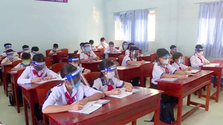 Cà Mau tạm dừng dạy học trực tiếp trên lớp 
