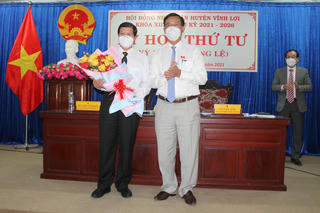 Ông Trần Minh Hải, Phó Bí thư Huyện uỷ, giữ chức Chủ tịch UBND huyện Vĩnh Lợi, tỉnh Bạc Liêu