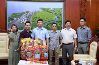 Niềm vui đầu xuân nơi “nhịp cầu” nối dài của Báo Pháp luật Việt Nam khu vực Duyên hải Tây Nam Bộ 