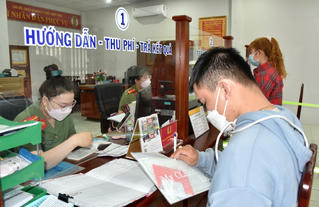 Công an Bạc Liêu tất bật ngày làm việc đầu năm mới 2022