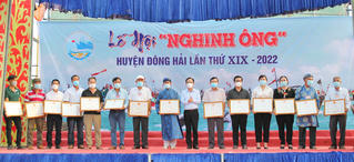 Không khí tưng bừng tại Lễ hội Nghinh Ông ở Bạc Liêu