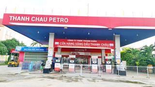 Kiểm tra cửa hàng xăng dầu 'lúc bán lúc không' ở Cà Mau