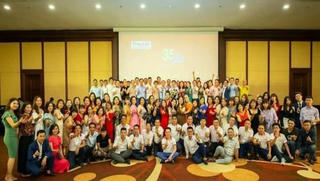 Gala kỷ niệm 35 năm thành lập Báo Pháp luật Việt Nam: Ấm cúng, thân mật và đầy cảm xúc