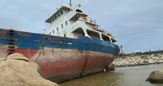 Nguy cơ tràn dầu ở vùng biển Quảng Ngãi