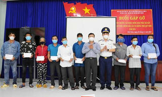 Tăng cường phối hợp tuyên truyền chống khai thác thuỷ sản bất hợp pháp cho ngư dân