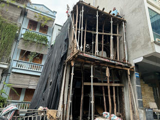 Ba Đình – Hà Nội: Loạt công trình có dấu hiệu vi phạm TTXD, trách nhiệm thuộc về ai?