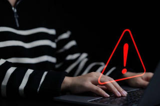 Tòa án Anh lần đầu bỏ tù đối tượng tấn công mạng theo luật an toàn trực tuyến