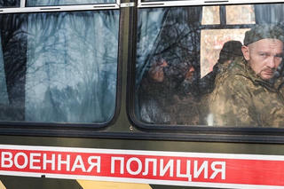 Nga và Ukraine trao đổi gần 190 tù binh