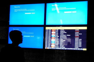 Khoảng 8,5 triệu thiết bị Microsoft bị ảnh hưởng bởi sự cố máy tính toàn cầu