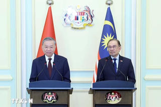 Việt Nam-Malaysia nâng cấp quan hệ Đối tác Chiến lược Toàn diện