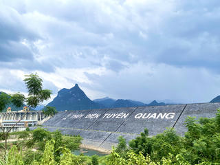 16h hôm nay, mở 1 cửa xả đáy hồ thuỷ điện Tuyên Quang 