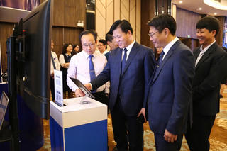 Cao Bằng công bố các nền tảng số: Công dân số Cao Bằng và Nông dân Việt Nam 