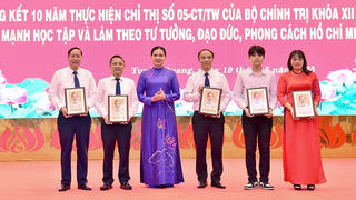 Tuyên Quang: Tiếp tục đẩy mạnh học tập và làm theo Bác từ thực tiễn 10 năm thực hiện Chỉ thị 05