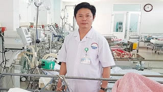 Thủ tướng tặng bằng khen cho bác sĩ ở Quảng Trị dùng bia cứu sống bệnh nhân