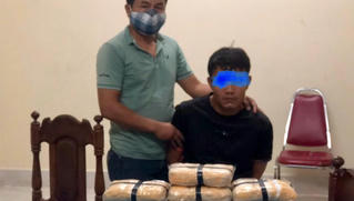 Bắt đối tượng vận chuyển lượng ma túy 'khủng' tại Quảng Trị