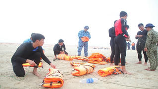 Một người tử vong trên tàu Vietship gặp nạn ở Quảng Trị