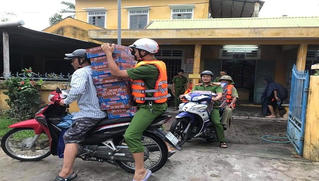 Thừa Thiên - Huế: Xuất khẩn cấp lương thực cho người dân ảnh hưởng mưa lũ