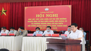 Chủ tịch UBND TP Huế trình bày chương trình hành động gì với cử tri?
