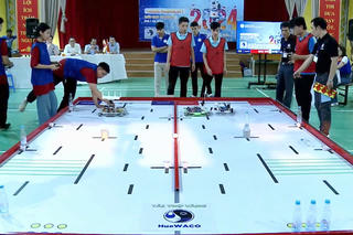 Sôi động cuộc thi Robocon đem 'Nước ngọt cho Đảo xa'