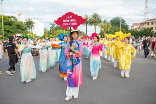 Huế thành phố Festival đặc trưng của Việt Nam