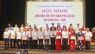 Thành phố Lào Cai khen thưởng hơn 150 điển hình tiên tiến 
