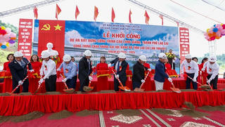 Lào Cai: Khởi công xây dựng thêm cây cầu nối 2 bờ sông Hồng