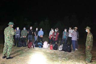 Bắt giữ 13 người nhập cảnh trái phép tại Hà Giang