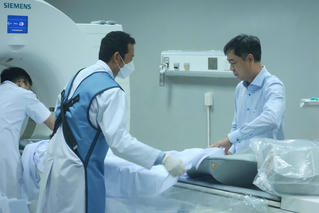Bệnh viện Ung bướu tỉnh Kiên Giang vận hành kỹ thuật PET-CT 