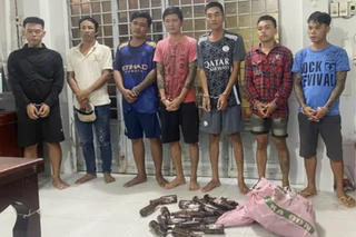 Bắt thêm 7 đối tượng hoạt động 'bảo kê' tại vùng biển Kiên Giang