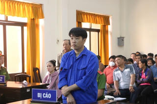 Cán bộ Trung Tâm phát triển quỹ đất huyện lãnh án 15 năm tù 