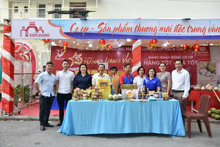 Trưng bày giới thiệu du lịch ĐBSCL và sản phẩm OCOP, sản phẩm đặc trưng của tỉnh Kiên Giang