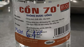 Nguy hiểm từ cồn công nghiệp độc hại bán tại các nhà thuốc
