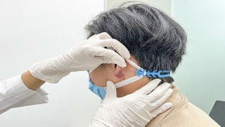 Hoại tử vì... tiêm tai Phật 