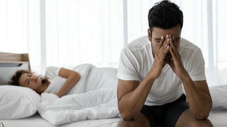 Suýt hoại tử 'của quý' vì bơm silicon tăng kích thước