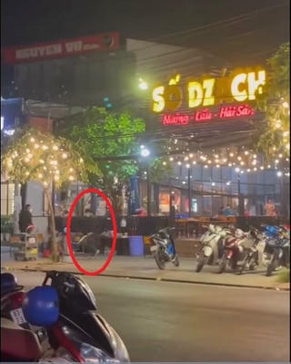 Cần Thơ: Xôn xao clip nhóm thanh niên hung hãn chém người tại quán nhậu