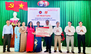 Nhiều hoạt động ý nghĩa của NXB CTQG Sự thật nhân ngày thành lập Đoàn Thanh niên