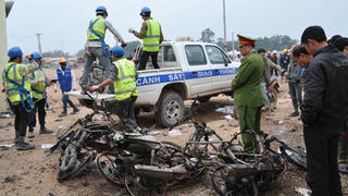 Bắt 4 nghi phạm gây rối ở công trường nhà máy Samsung