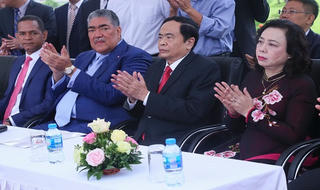 Khánh thành Tượng Giáo sư Hoan Bốt