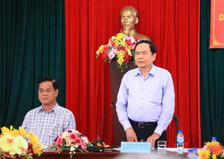 Người cán bộ không tham vọng làm quá nhiều việc