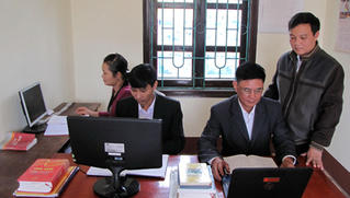 Cán bộ cấp xã đủ trình độ ngoại ngữ làm việc trong môi trường quốc tế từ 2025?