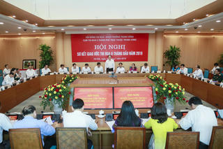 Có nơi, gặp cán bộ cơ sở còn khó hơn Chủ tịch