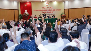 Ông Đỗ Văn Chiến giữ chức Chủ tịch Ủy ban Trung ương MTTQ Việt Nam