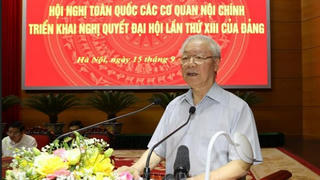 Cán bộ cơ quan nội chính phải có đôi chân vững chắc và bàn tay sạch