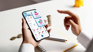 Lộ diện những chủ nhân may mắn trúng iPhone 15, AirPods 3 chương trình 'Thả xúc xắc – Bắt triệu quà' của VietinBank iPay Mobile