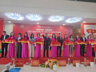 Quảng Ninh: Khai mạc triển lãm 95 năm vẻ vang Đảng Cộng sản Việt Nam