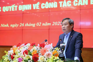 Công bố Nghị quyết, Quyết định về tổ chức lại các cơ quan, đơn vị thuộc UBND tỉnh Quảng Ninh